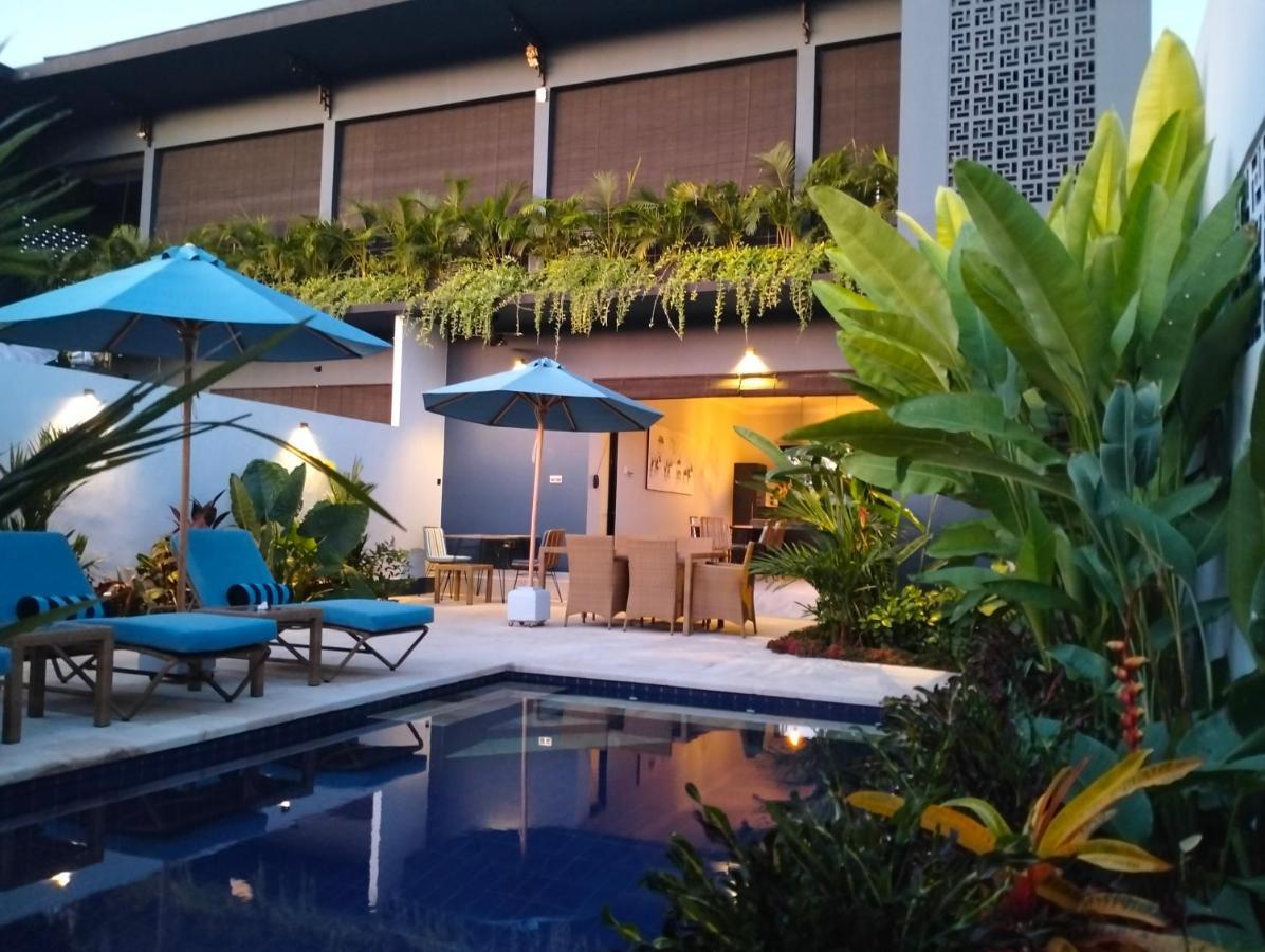Lovina Villa Bintang מראה חיצוני תמונה